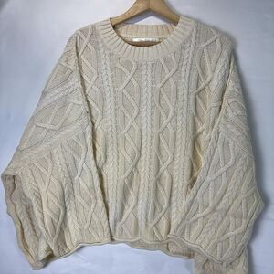MOON RYDER Cable Knit Oversized Pullover Sweater